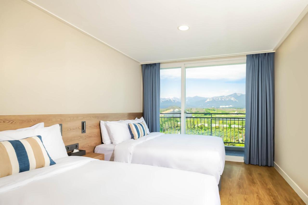 Kensington Resort Seorak Beach Сокчхо Екстер'єр фото