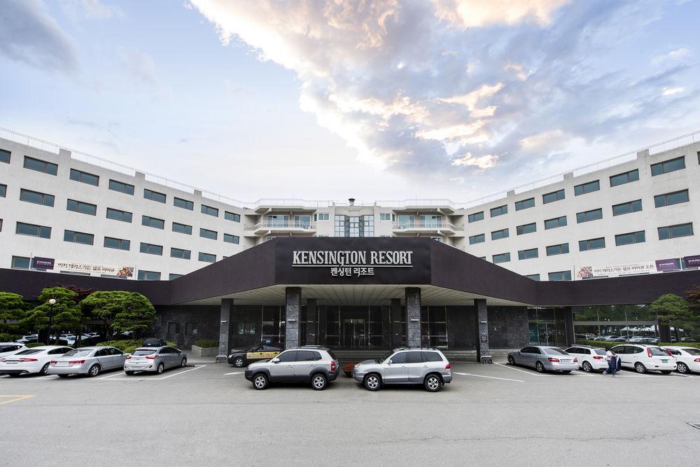 Kensington Resort Seorak Beach Сокчхо Екстер'єр фото