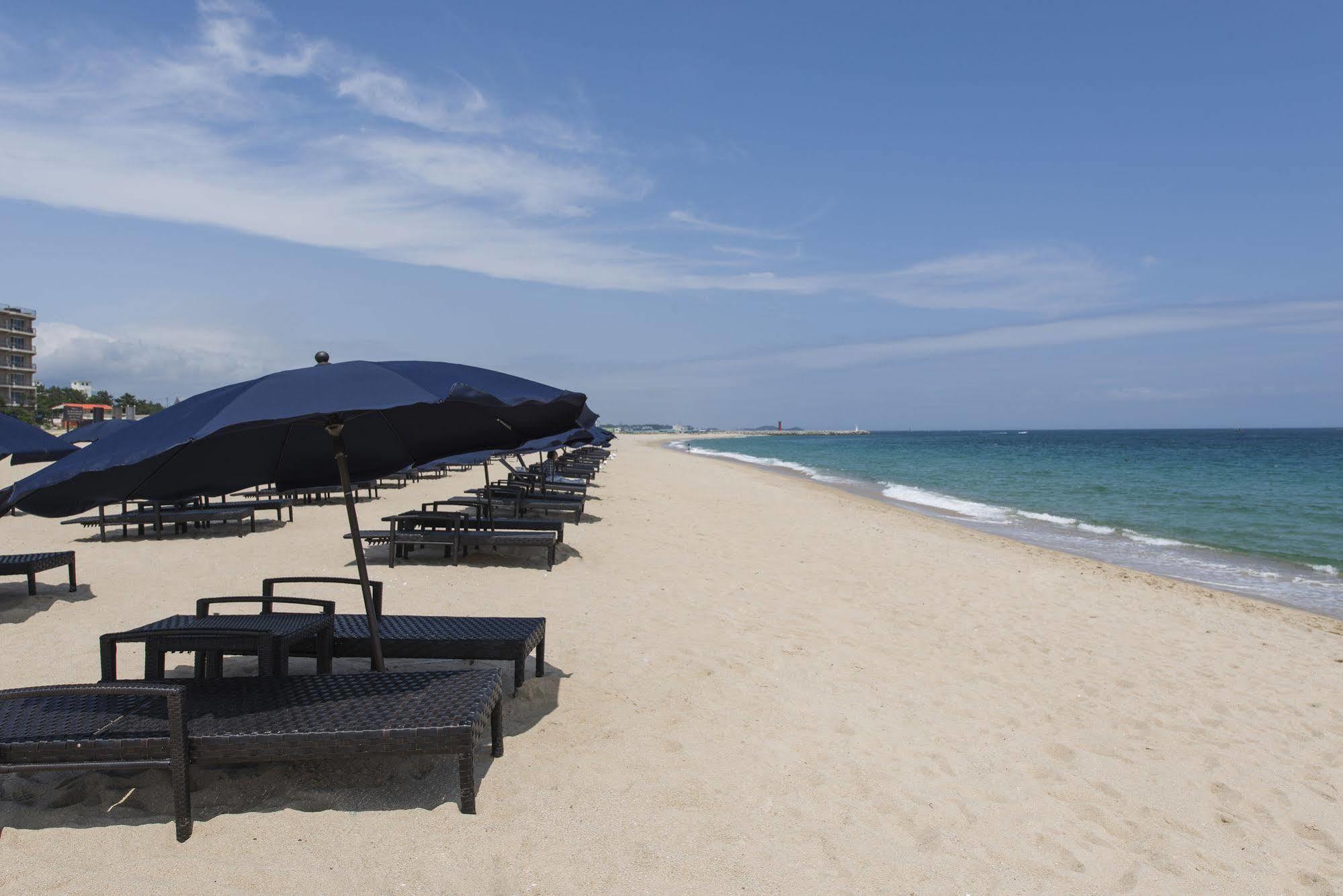 Kensington Resort Seorak Beach Сокчхо Екстер'єр фото