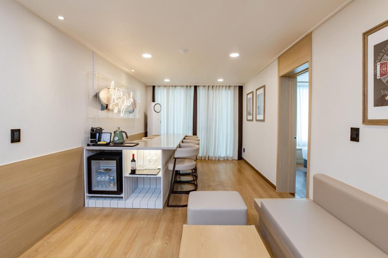 Kensington Resort Seorak Beach Сокчхо Екстер'єр фото